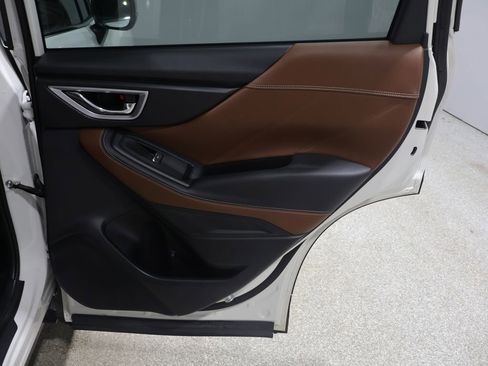 Used 2022 Subaru Forester Touring AWD/4WD image 25