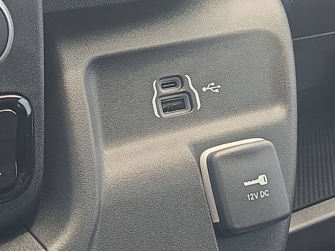 New 2025 RAM ProMaster 2500 image 11