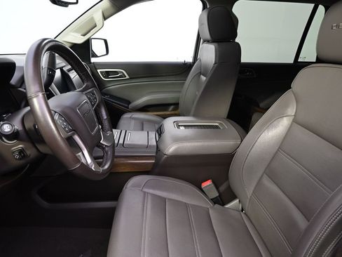 Used 2020 GMC Yukon Denali w/ Denali Ultimate Package AWD/4WD image 13