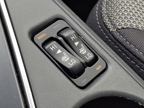 Used 2024 Subaru Crosstrek 2.0i Premium image 25