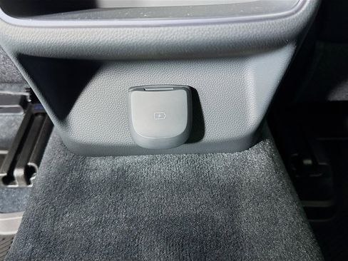 New 2026 Genesis GV70 2.5T Advanced w/ G1 Accessory Package image 28