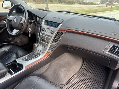 Used 2010 Cadillac CTS Luxury AWD/4WD image 23