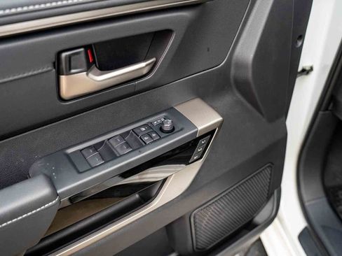 New 2026 Toyota Tundra Limited AWD/4WD image 11