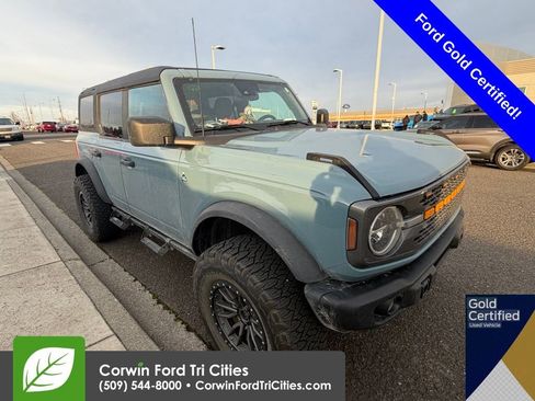 Used 2023 Ford Bronco Black Diamond image 14