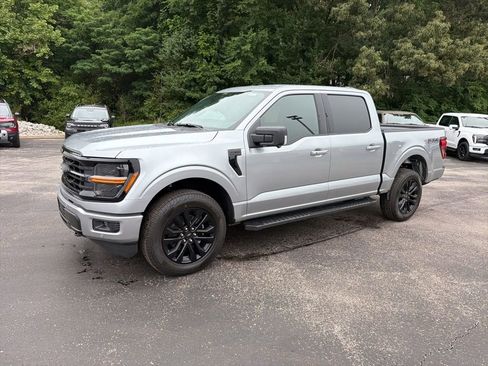 New 2026 Ford F150 XLT w/ Equipment Group 302A MID AWD/4WD image 7