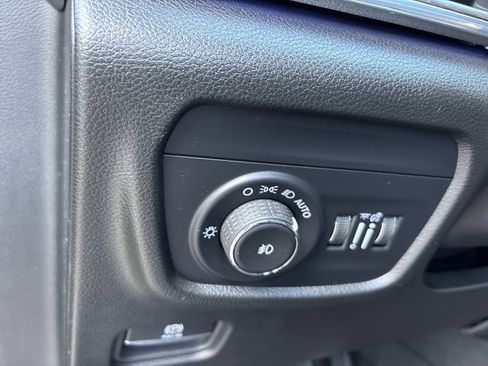 Used 2024 Jeep Grand Cherokee L Overland w/ Advanced Protech Group III image 26