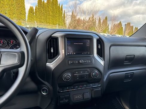 Used 2024 Chevrolet Silverado 1500 Custom Trail Boss w/ LPO, Dark Essentials Package image 24