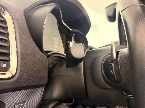 Used 2019 Dodge Durango GT w/ Blacktop Package AWD/4WD image 26