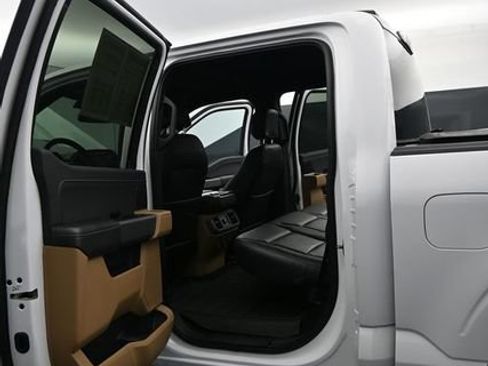 Used 2021 Ford F150 XLT w/ Equipment Group 302A High RWD image 11