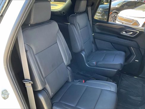 Certified 2023 Chevrolet Tahoe Z71 w/ Luxury Package image 18