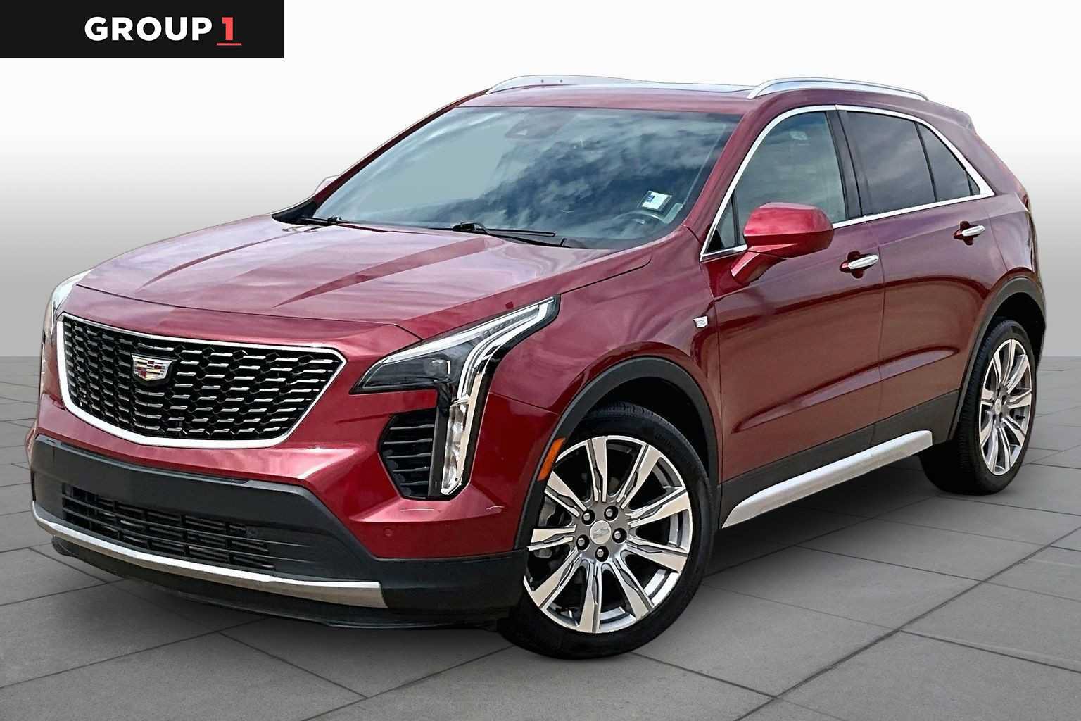 Used 2019 Cadillac XT4 Premium Luxury w/ Cold Weather Package FWD image 1