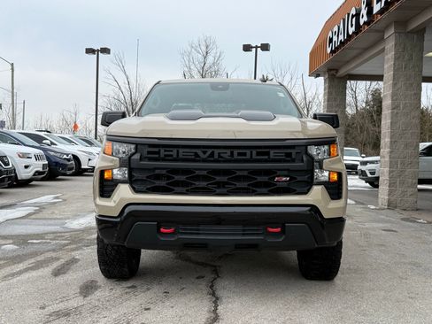 Used 2023 Chevrolet Silverado 1500 Custom Trail Boss w/ LPO, Dark Essentials Package image 6