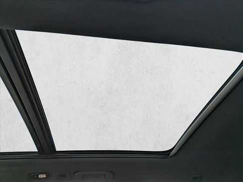 New 2026 Volvo XC60 T8 Plus w/ Protection Package Premier image 19