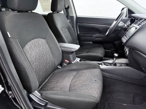 Used 2024 Mitsubishi Outlander Sport AWD image 17