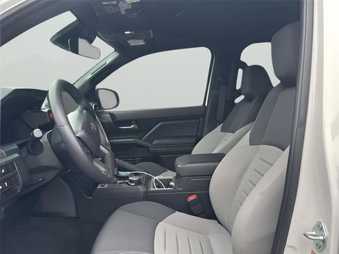 Used 2024 Toyota Tacoma TRD Off-Road AWD/4WD image 16