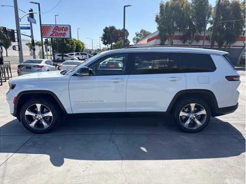 Used 2021 Jeep Grand Cherokee L Limited AWD/4WD image 6