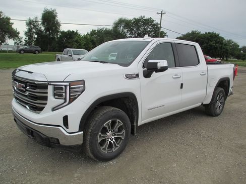 New 2026 GMC Sierra 1500 SLT w/ SLT Convenience Package AWD/4WD image 11