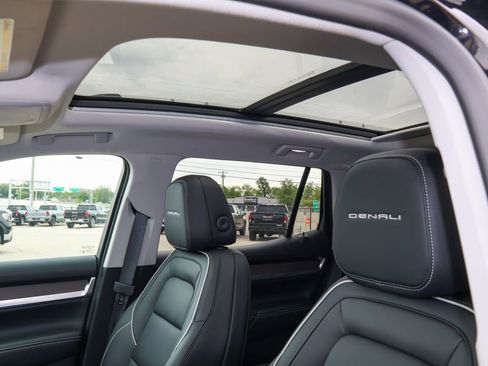 New 2026 GMC Terrain Denali AWD/4WD image 8