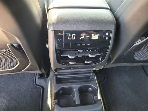 Certified 2025 Jeep Grand Cherokee L Altitude image 16