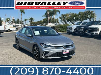 Used 2025 Volkswagen Jetta SE