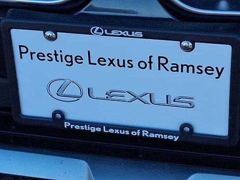 Used 2009 Toyota Avalon Limited image 30