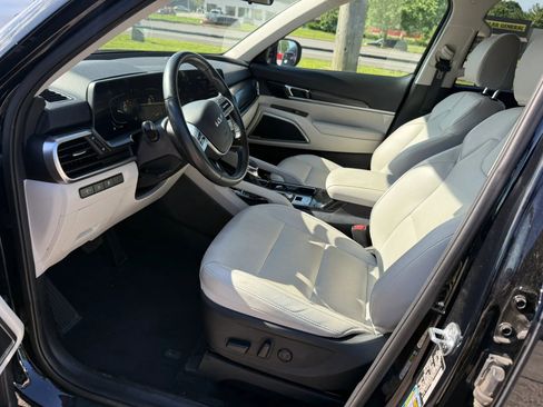 Used 2024 Kia Telluride S AWD/4WD image 8