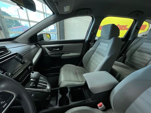 Used 2018 Honda CR-V LX image 11