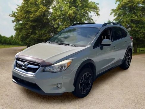 Used 2014 Subaru Crosstrek 2.0i Premium AWD/4WD image 4