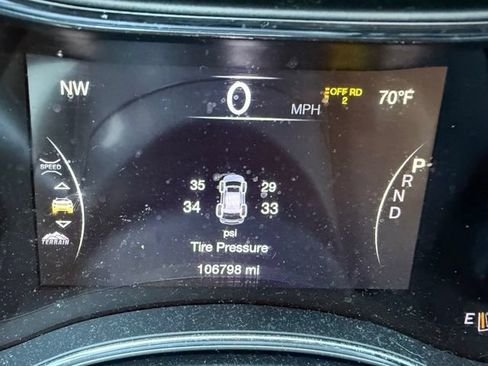 Used 2017 Jeep Grand Cherokee Trailhawk AWD/4WD image 19