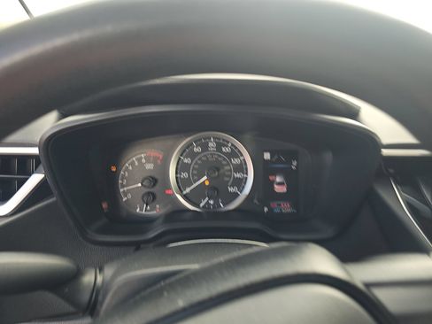 Used 2020 Toyota Corolla LE FWD image 8