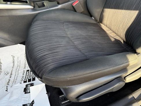 Used 2019 Nissan Sentra SV w/ Special Edition Package image 17