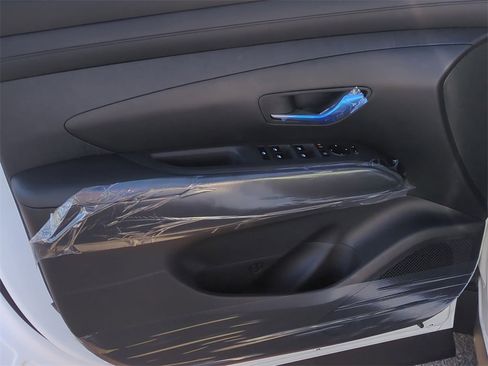 New 2026 Hyundai Tucson SEL image 10