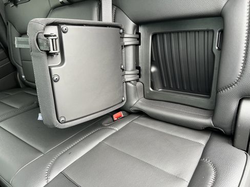 Used 2024 GMC Sierra 1500 Denali w/ Denali Reserve Package image 18