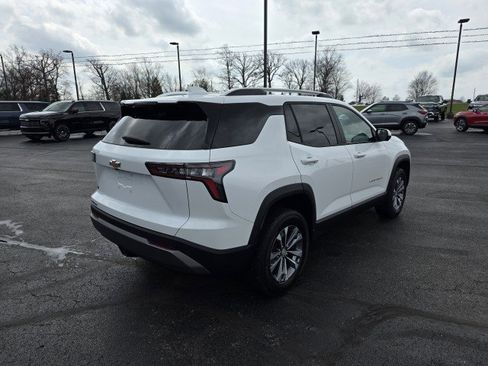 Used 2025 Chevrolet Equinox LT w/ Convenience Package II image 13