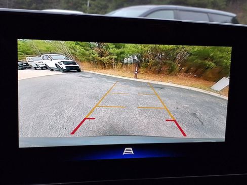 Used 2025 Chevrolet Trax ACTIV w/ Sunroof Package image 18