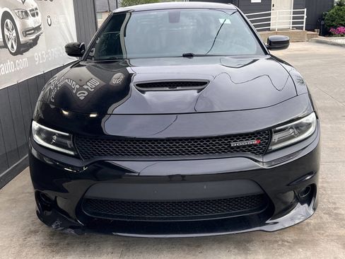 Used 2019 Dodge Charger GT w/ Plus Group RWD image 8