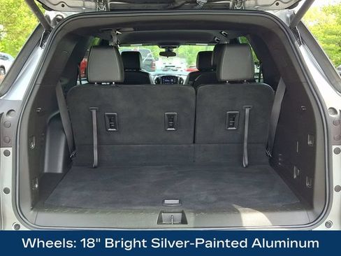 Used 2023 Chevrolet Traverse LT AWD/4WD image 31