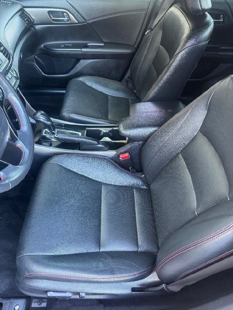 Used 2017 Honda Accord Sport Special Edition image 24
