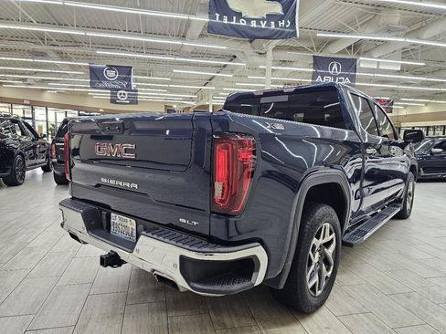 Used 2023 GMC Sierra 1500 SLT AWD/4WD image 6