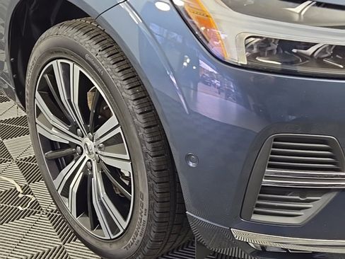 Certified 2023 Volvo XC60 B5 Plus w/ Protection Package Premier image 6