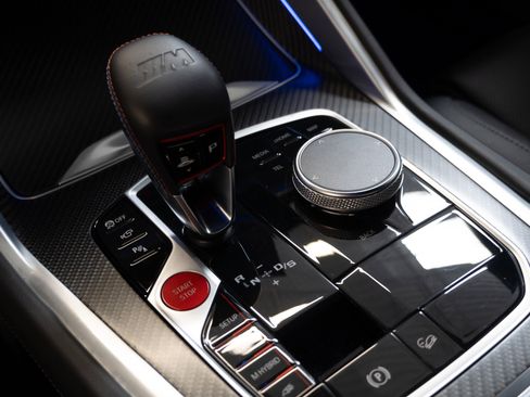 Used 2023 BMW XM image 28