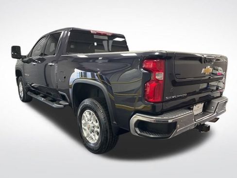 Used 2024 Chevrolet Silverado 2500 LTZ w/ LTZ Convenience Package image 3