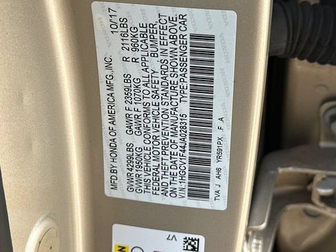 Used 2018 Honda Accord EX image 31