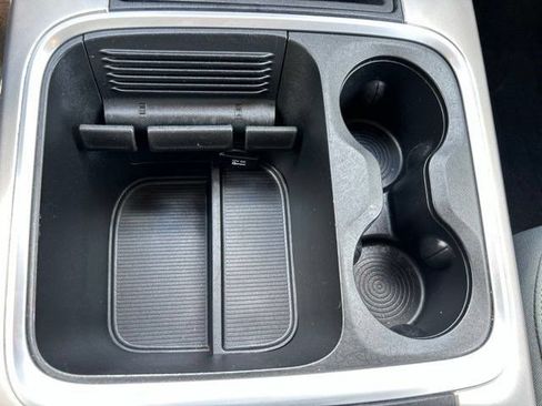 Used 2017 RAM 1500 Big Horn AWD/4WD image 33