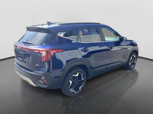 Used 2025 Kia Seltos EX w/ EX Sunroof Package AWD/4WD image 5