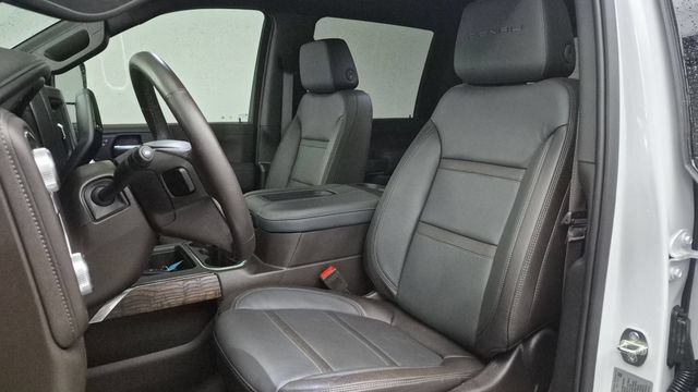 Certified 2022 GMC Sierra 3500 Denali w/ Denali Ultimate Package AWD/4WD image 14