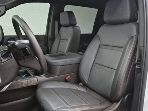 Used 2022 GMC Sierra 3500 Denali w/ Denali Ultimate Package AWD/4WD image 14