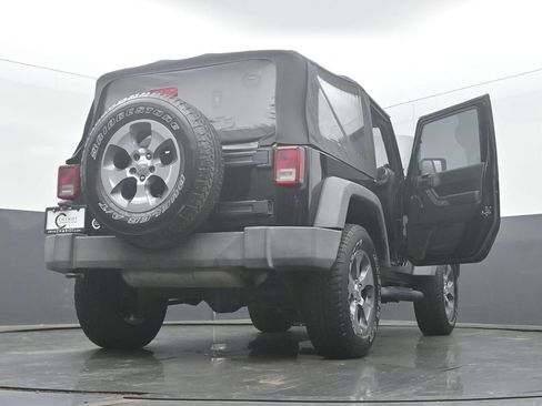 Used 2013 Jeep Wrangler Sport AWD/4WD image 54