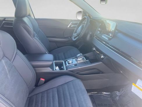 New 2026 Nissan Rogue SL AWD/4WD image 16