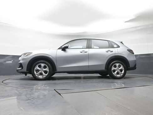 Used 2024 Honda HR-V LX image 29